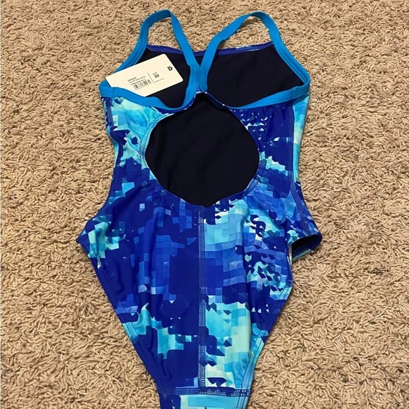 Arena training suit women’s NWT - Picture 2 of 3